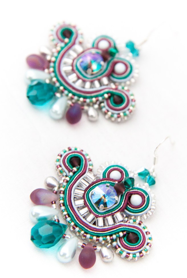 Mini Earrings - Remember Me