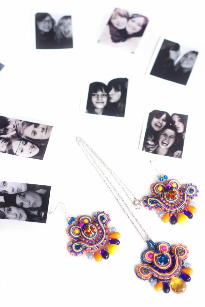 Dissident Sheep bijoux brodés love to share Electra 5