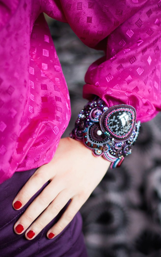 dissident-sheep-bijoux-brodes-manchette-beauty-of-uncertainty-6