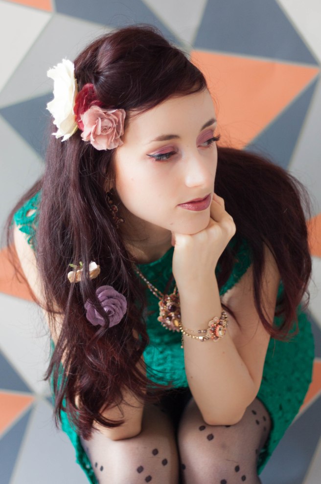 Dissident sheep bijoux brodés haute couture - Shooting au petit bonheur la fleur murielle jacquet - Jeanne 6